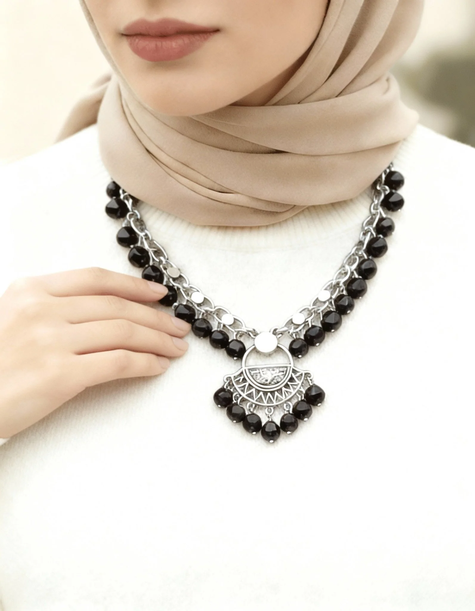 Arabic Heritage Necklace - Silver Plated - Image 3