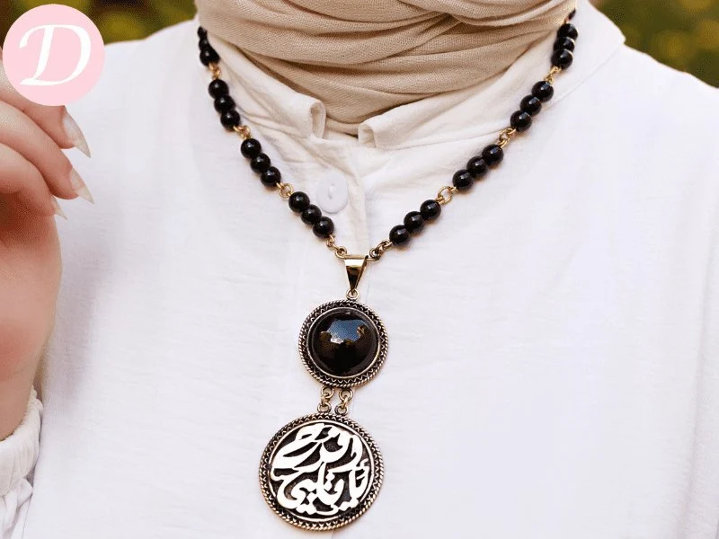 Claire  Necklace - Agate - Image 3