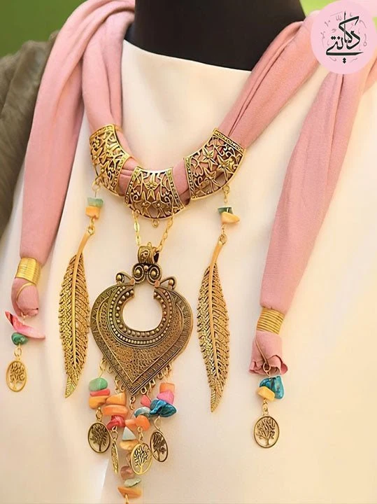 Feather Seashell Necklace Scarf - Pink Chiffon