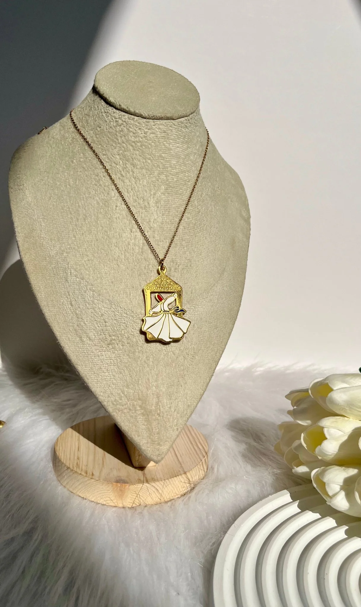 Darwish Necklace – Gold Plated - Image 9