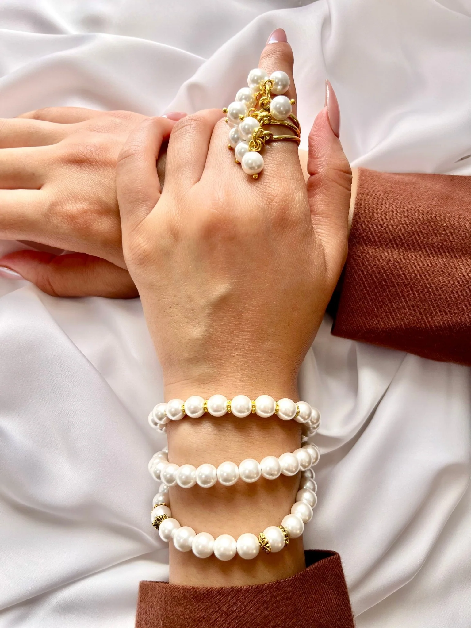 Elara Butterfly Set - Spanish Mallorca pearls Stones - Image 3