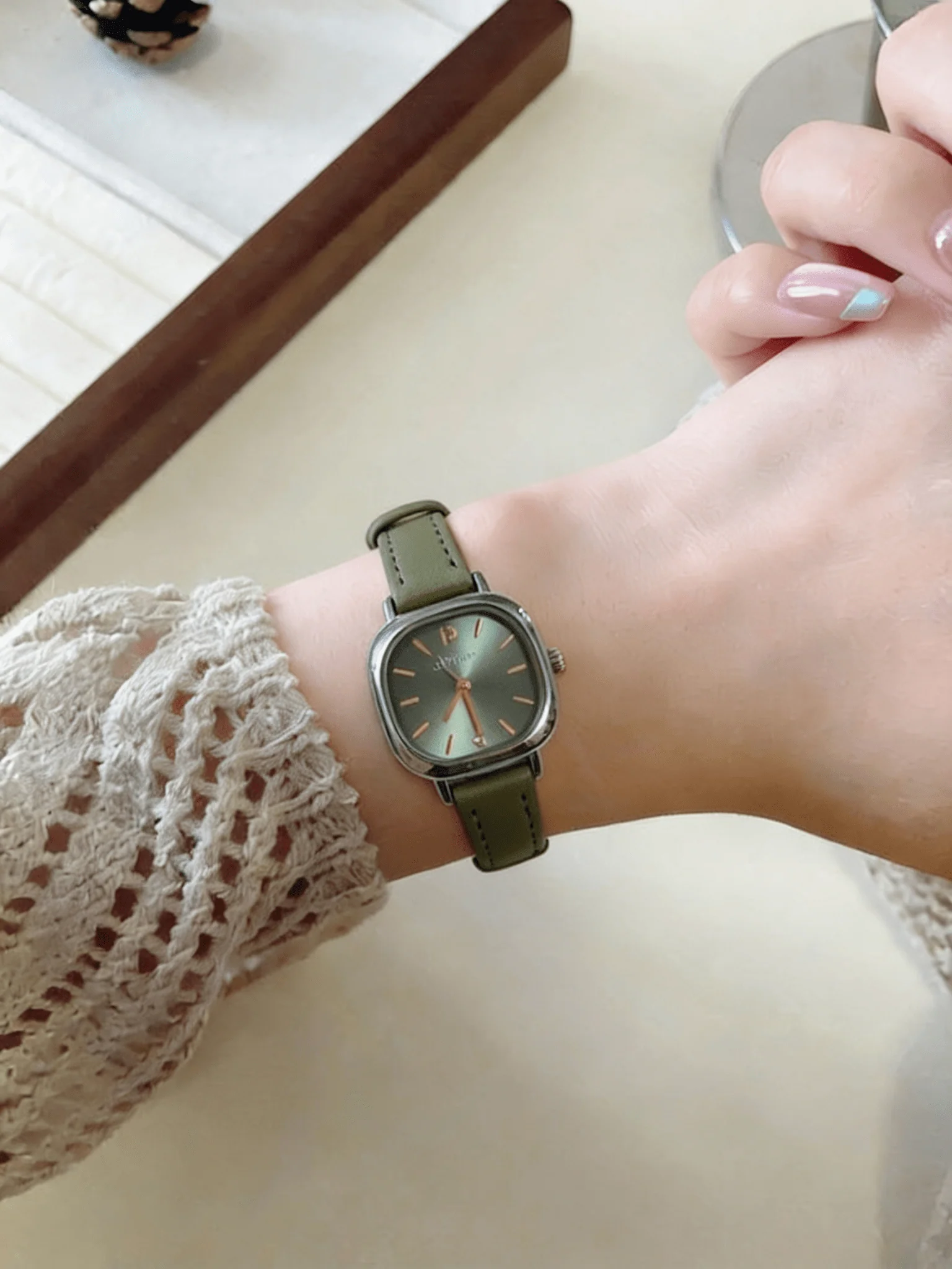 Elizabeth Watch - Image 2
