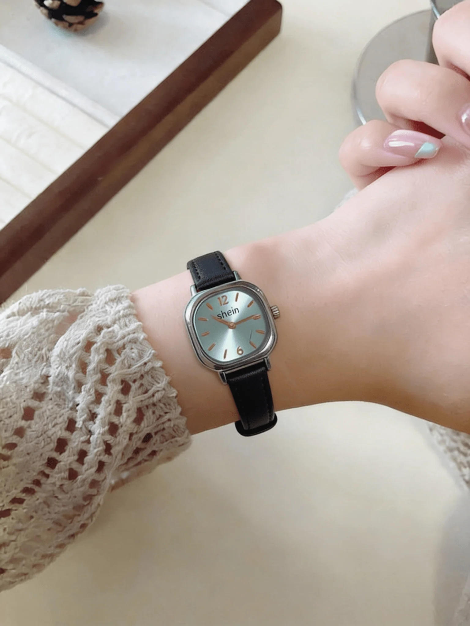 Elizabeth Watch - Image 5