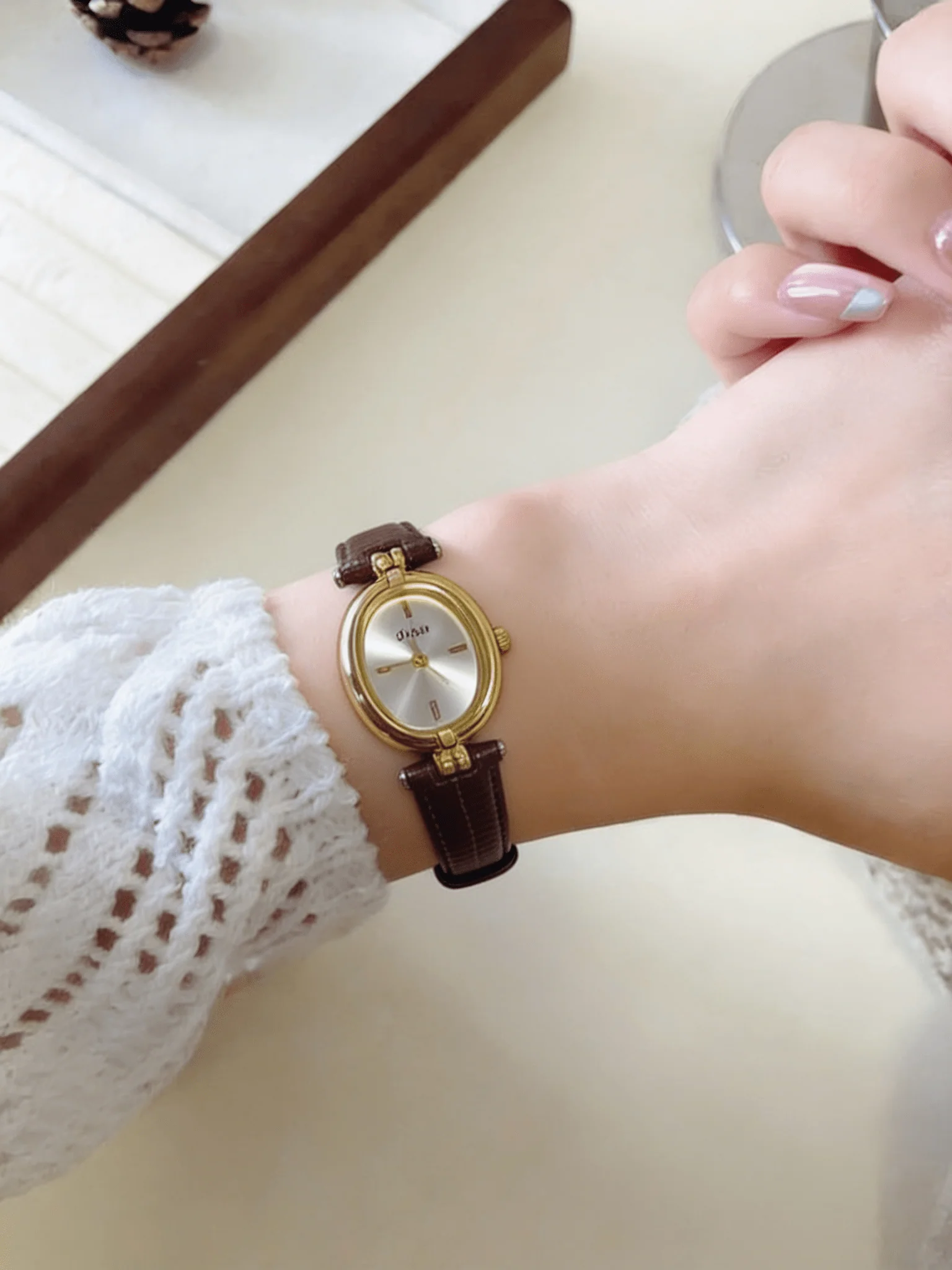 Ellie Watch - Image 4