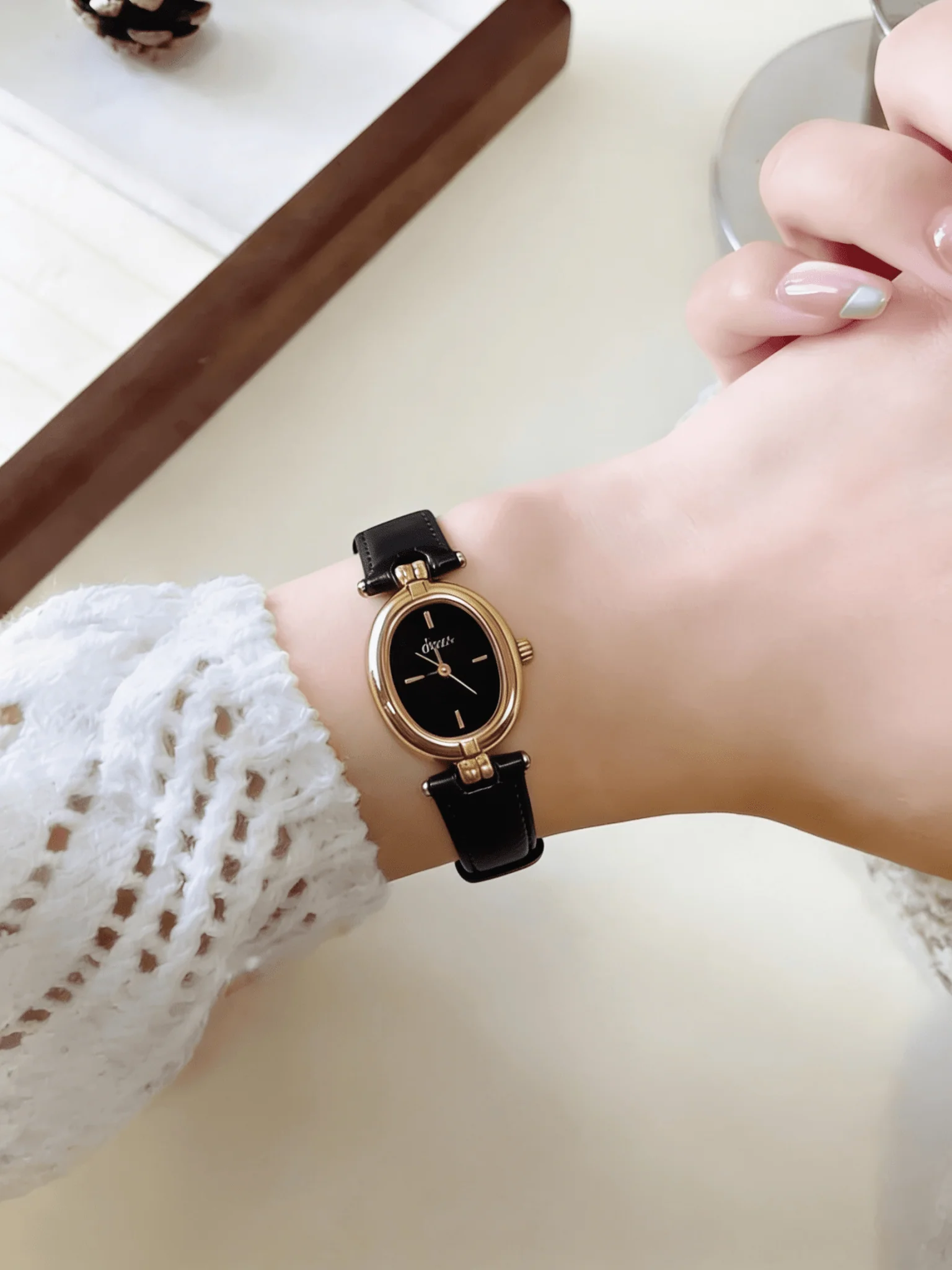 Ellie Watch - Image 5