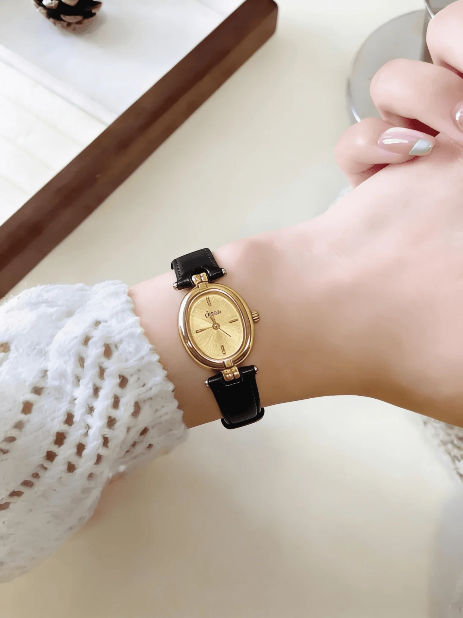 Ellie Watch - Image 7