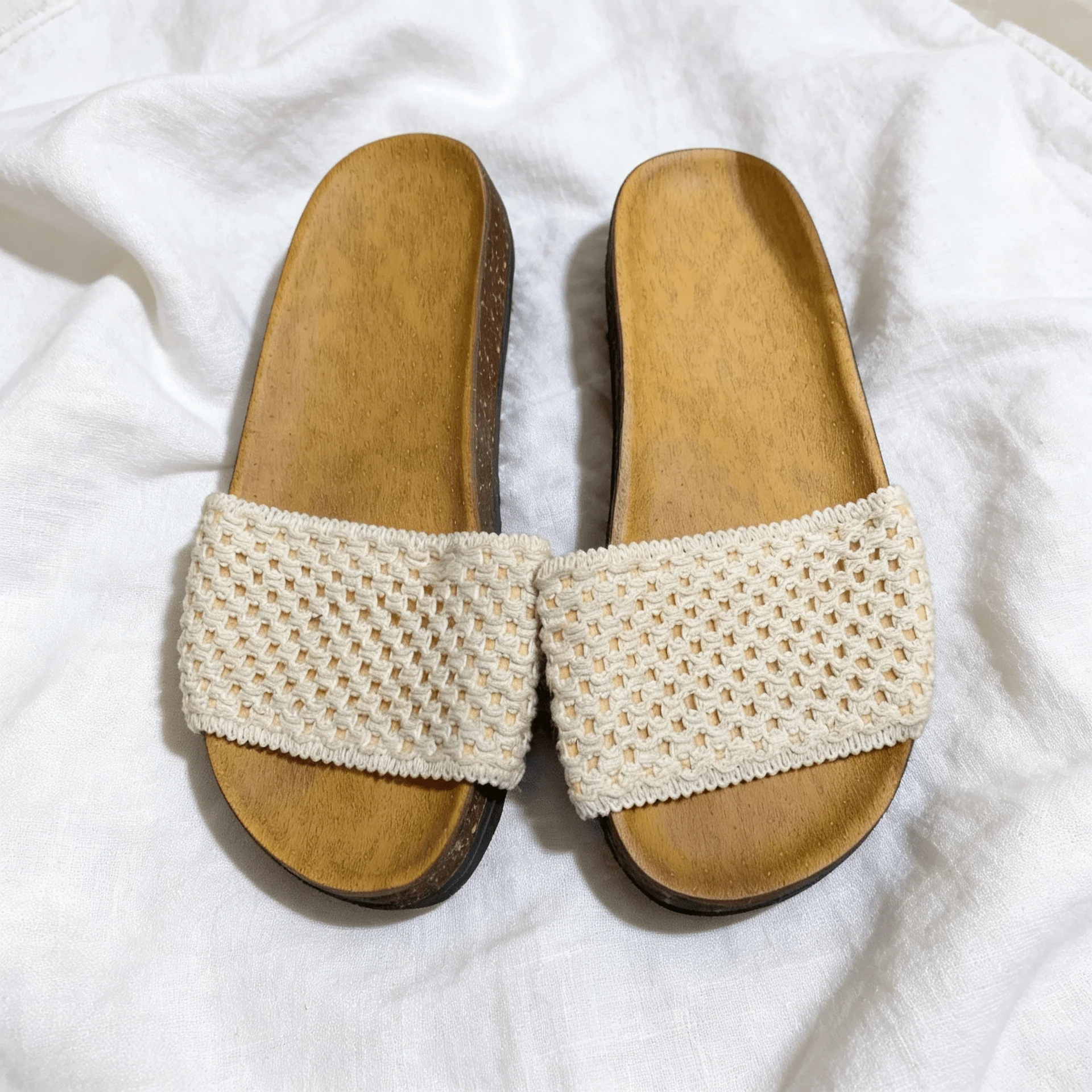 Eman Handmade Slippers - Leather - Image 2