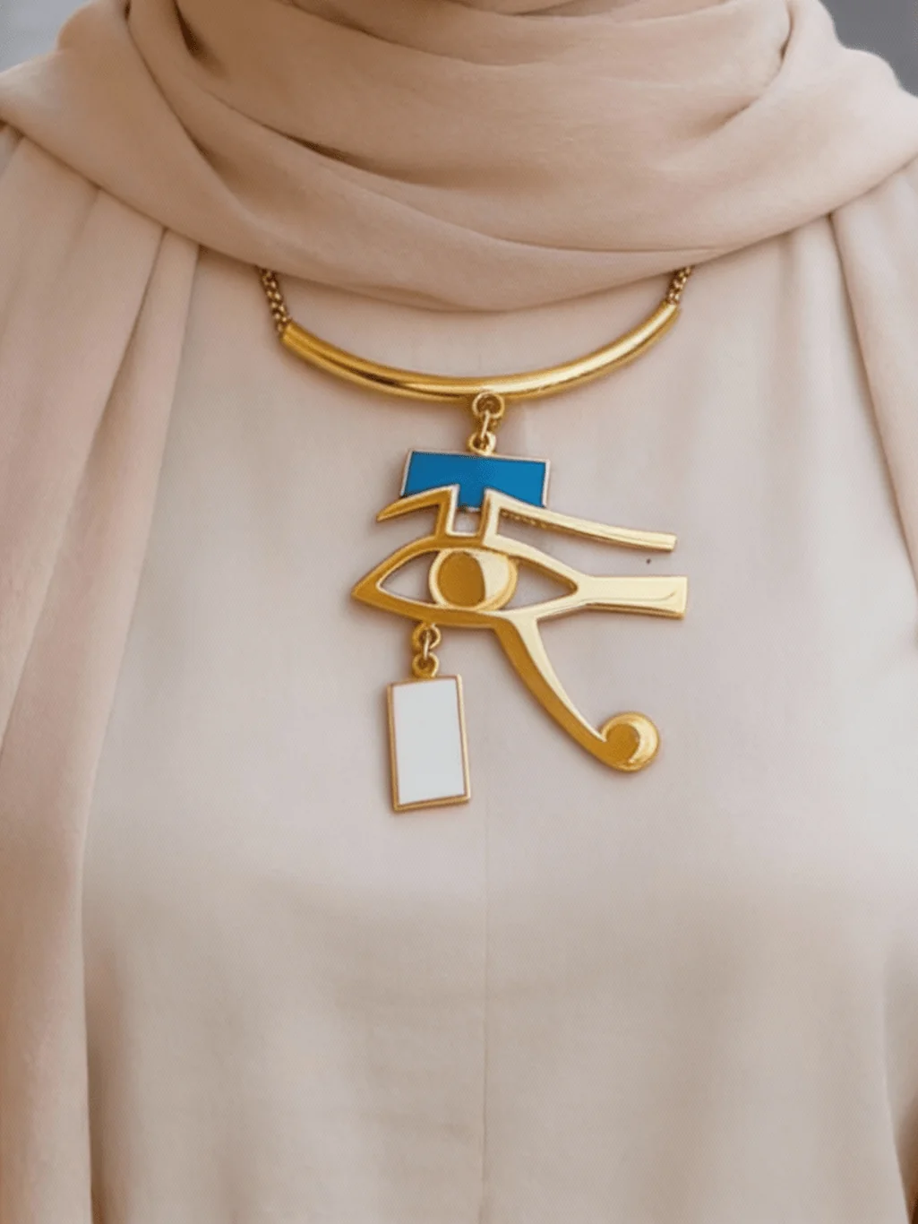 Eye of Horus Necklace - Gold Plated - Image 3