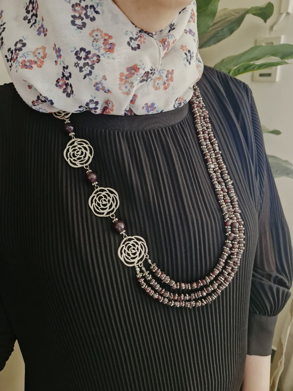 Flowery Necklace - Broken stone - Image 2