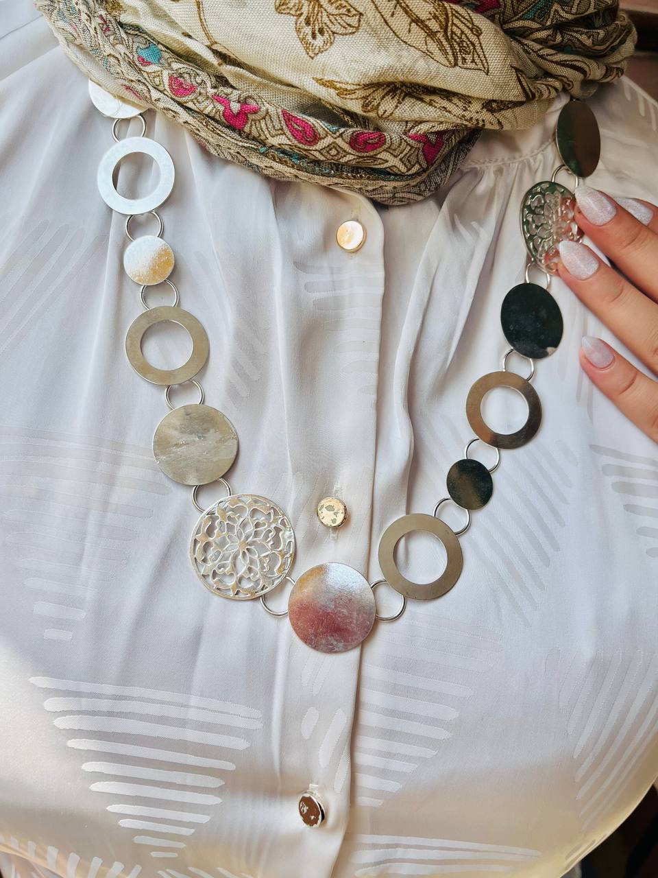 Gayda Necklace - Silver Plated - Image 3