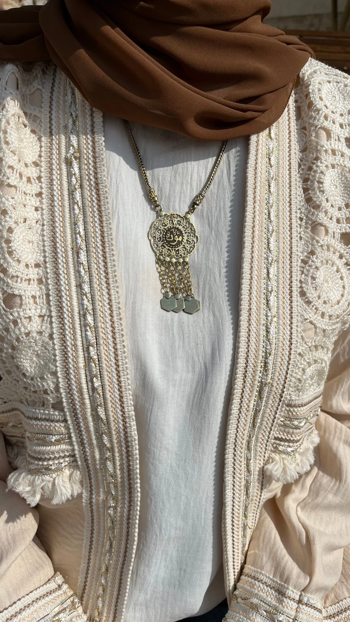 Muda  Arabic Crafted Necklace - Image 9