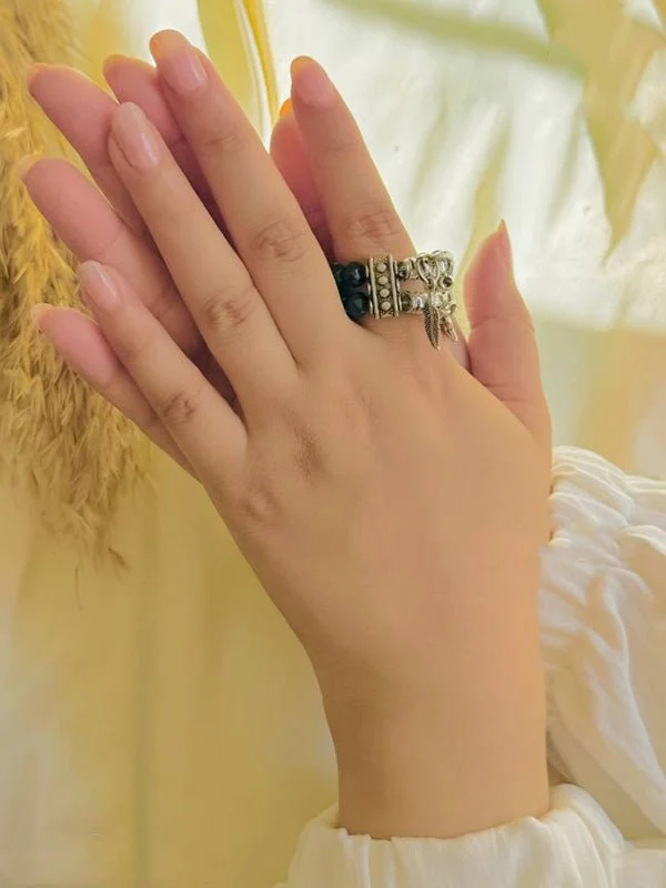 Hala Elegant Ring - Image 3