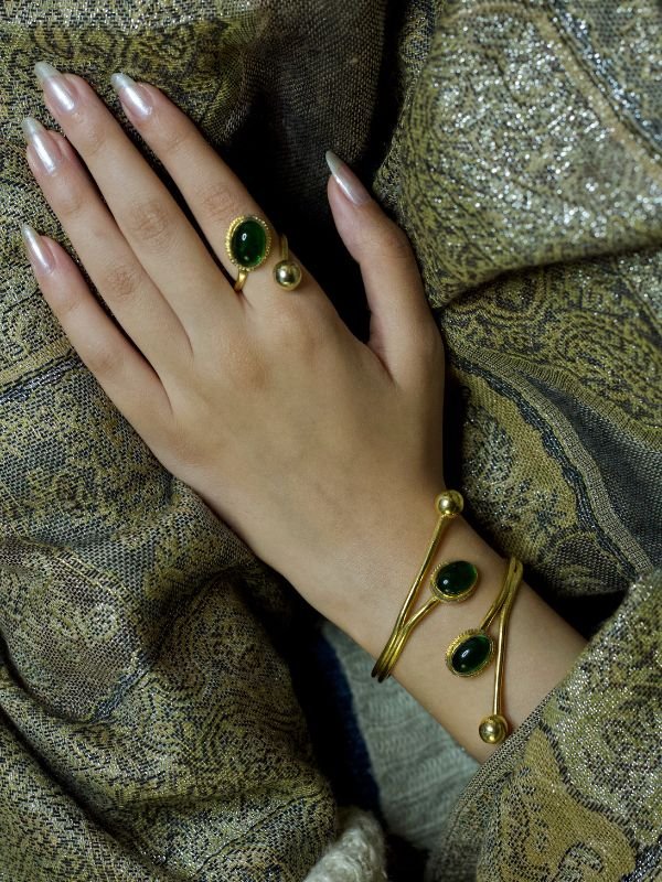 Hannah Delicate Set - Matte Stone - Image 19