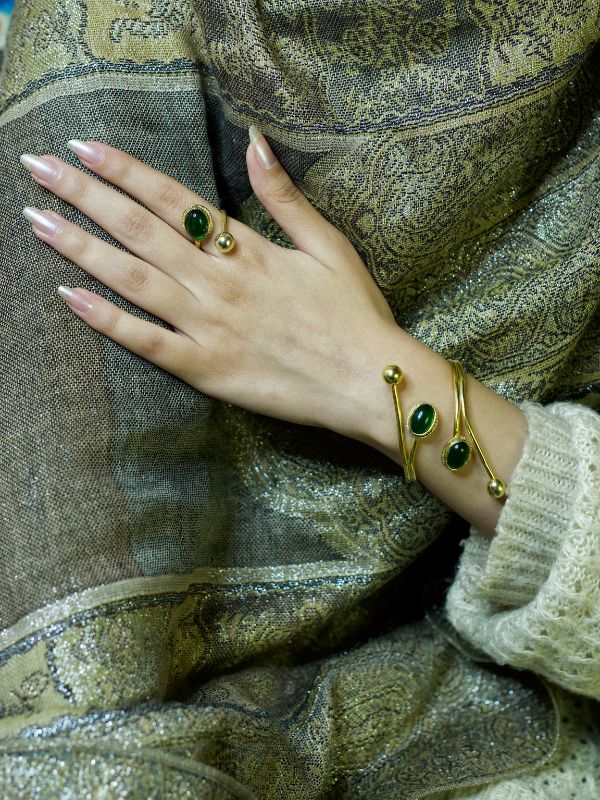 Hannah Delicate Set - Matte Stone - Image 20