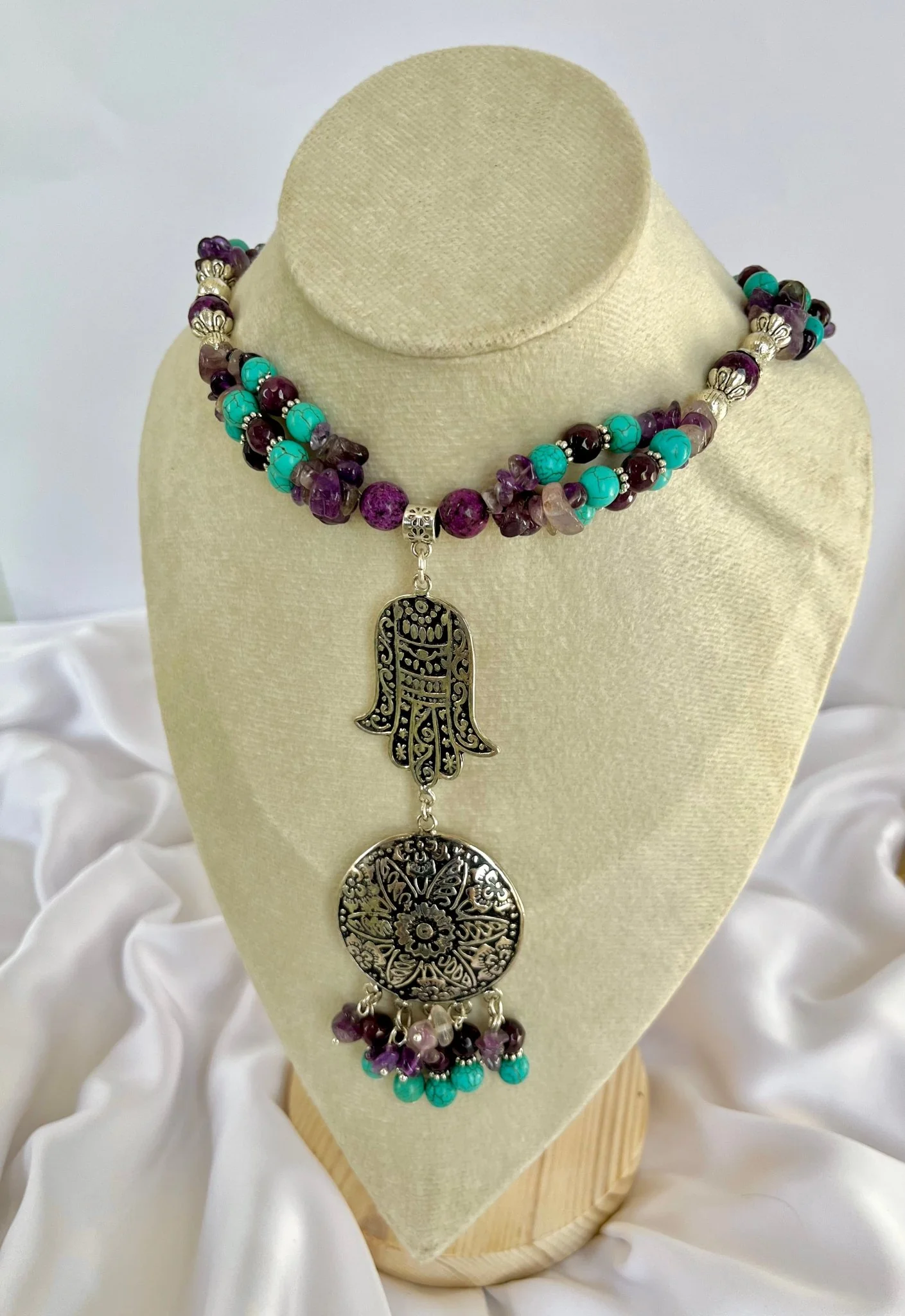 Hasnaa Necklace - Mixed Stones - Image 6