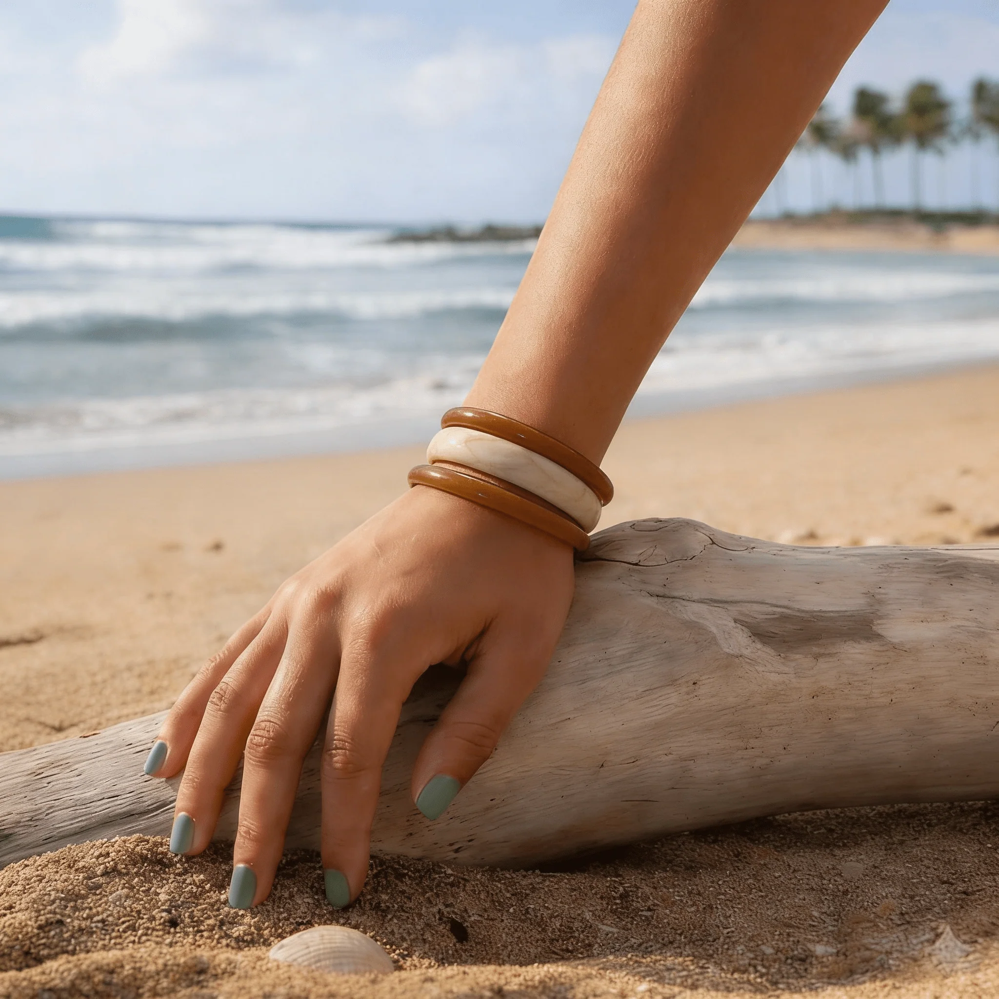 Henda Bangle Set - Image 3