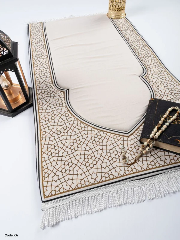 Hennah Prayer Carpet