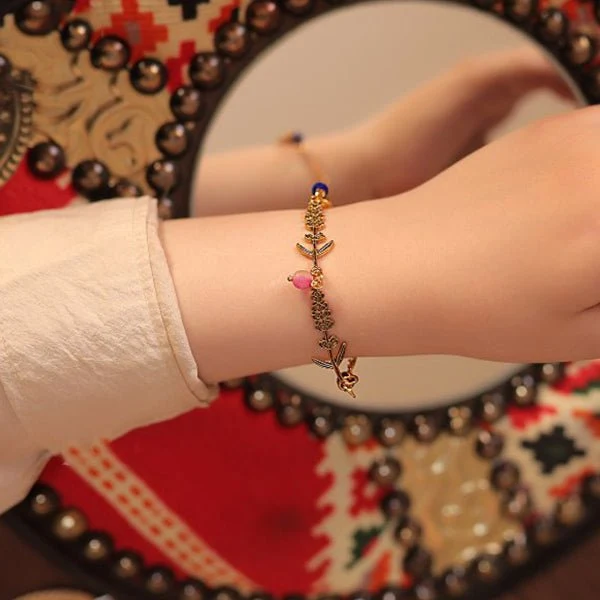 Hulya Simple Bracelet - Image 2