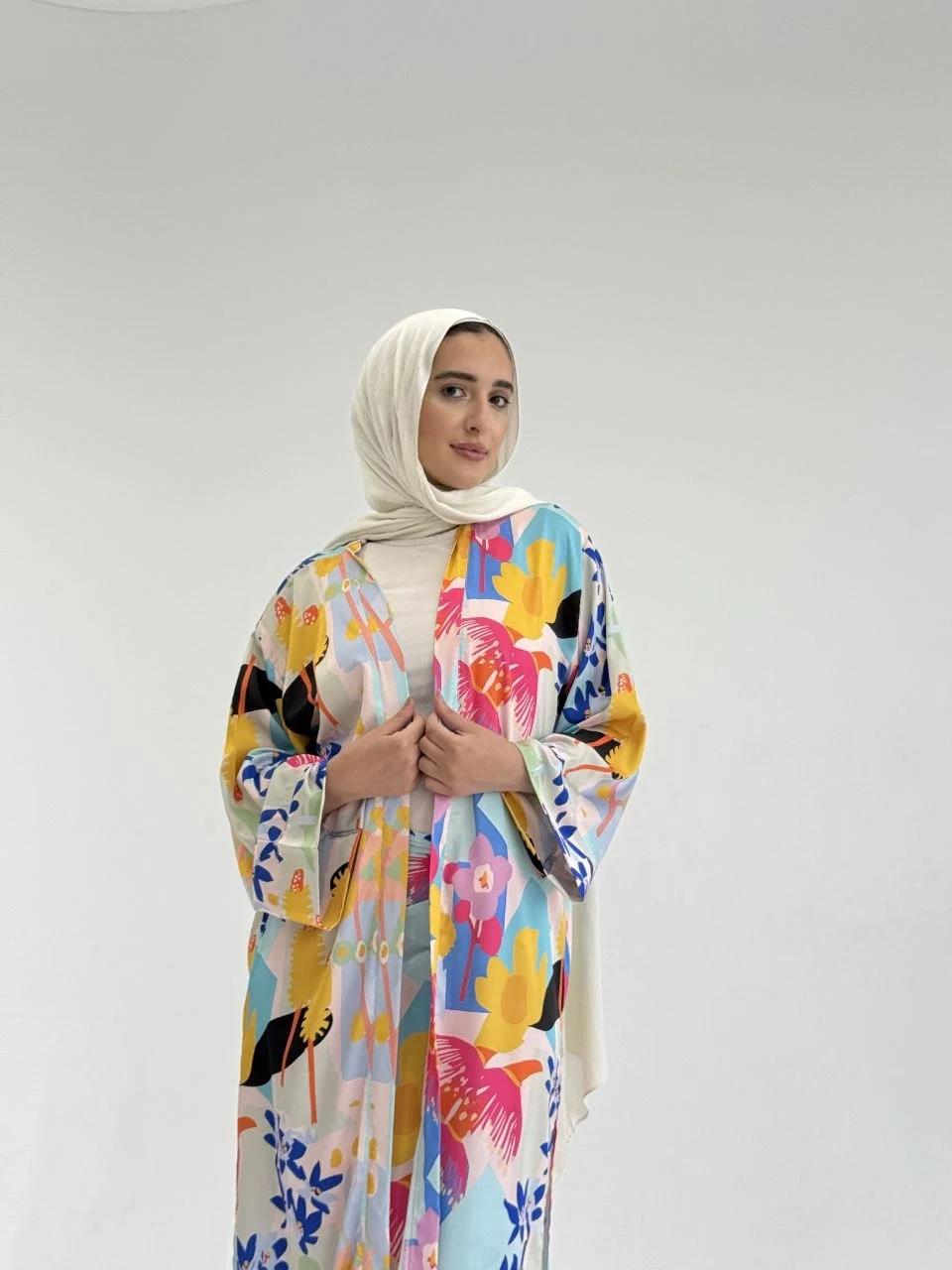 Julia Casual Suit - Satin - Image 2