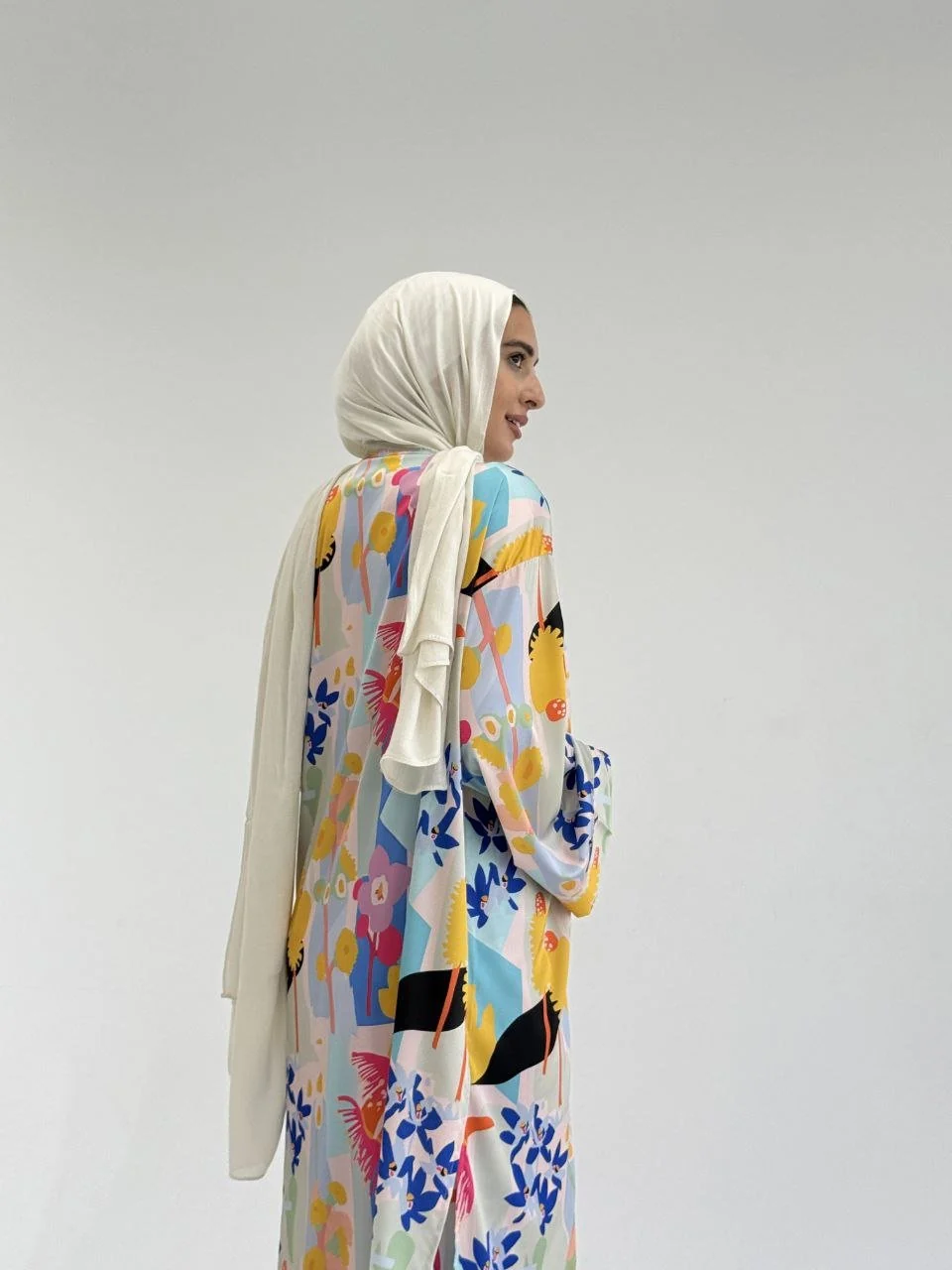 Julia Casual Suit - Satin - Image 4