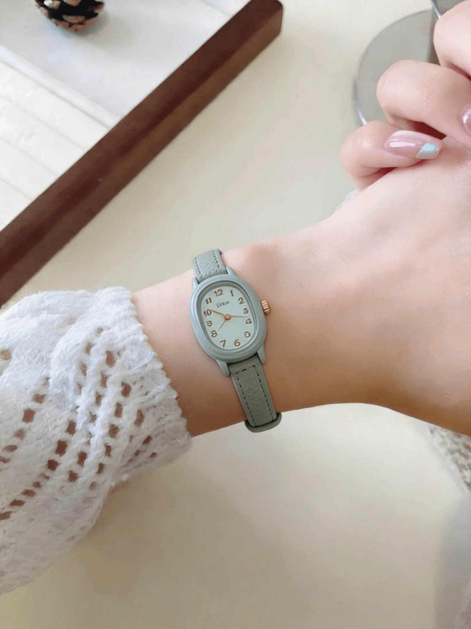 Julia Watch - Image 2