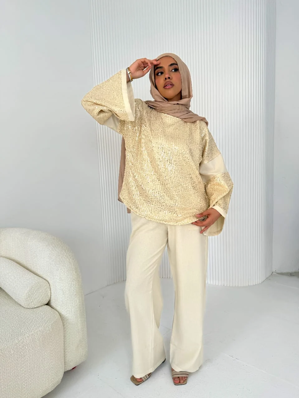 Karima Suit -  Soiree - Image 3