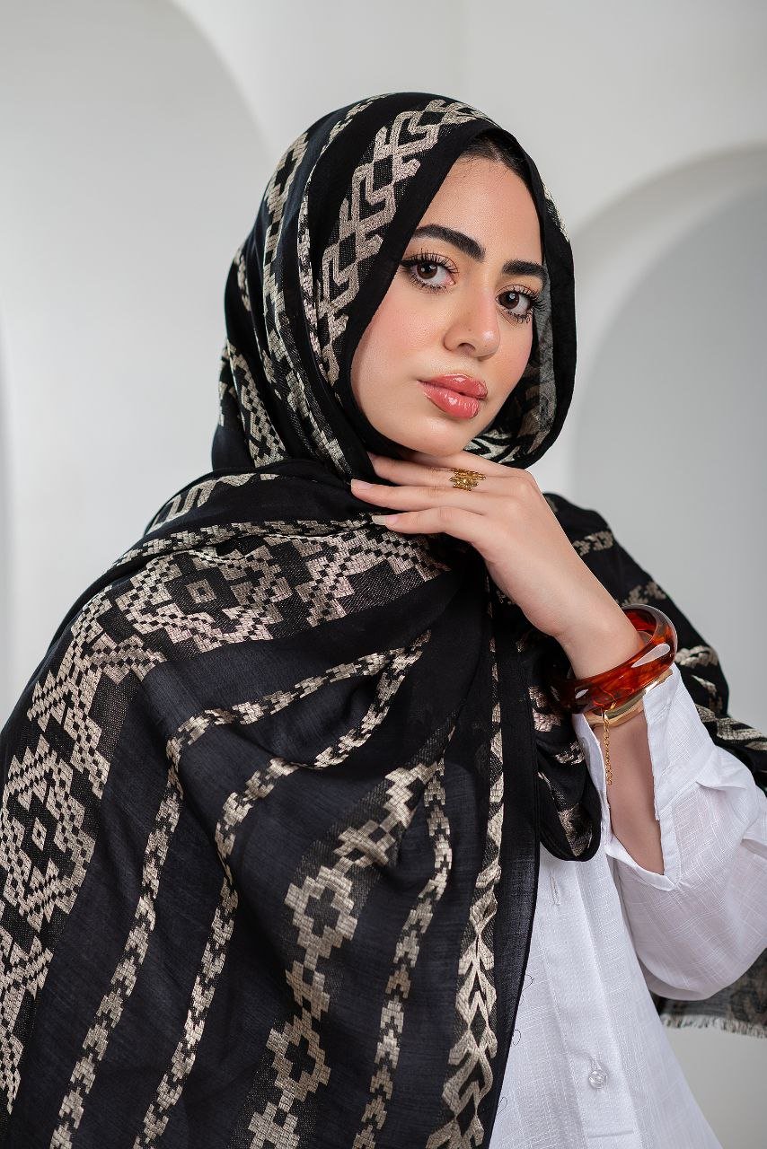 Laila Scarf - Iranian linen - Image 2