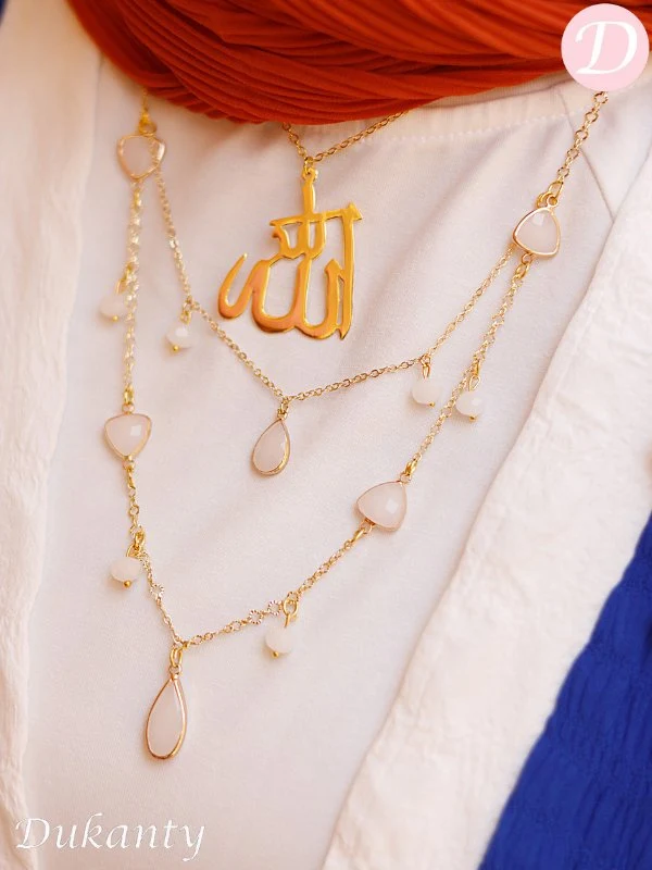 Lamia Chinese Necklace - Image 2