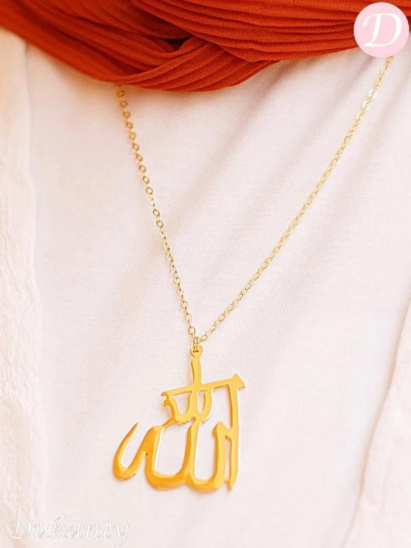 Lamia Chinese Necklace - Image 4