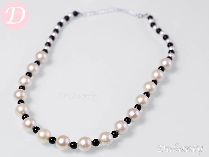 Laurel Necklaces - Pearl with Onyx - Image 6