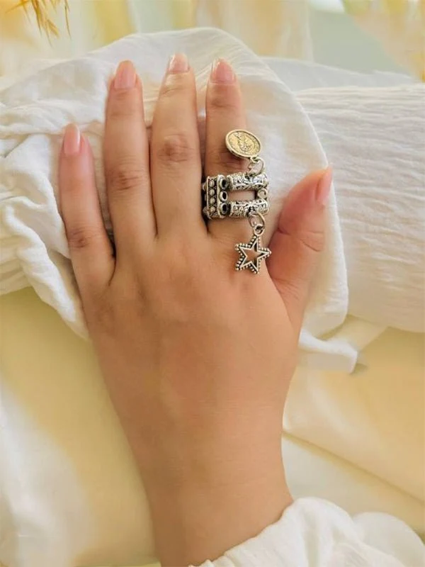 Layan Simple Ring - Image 2