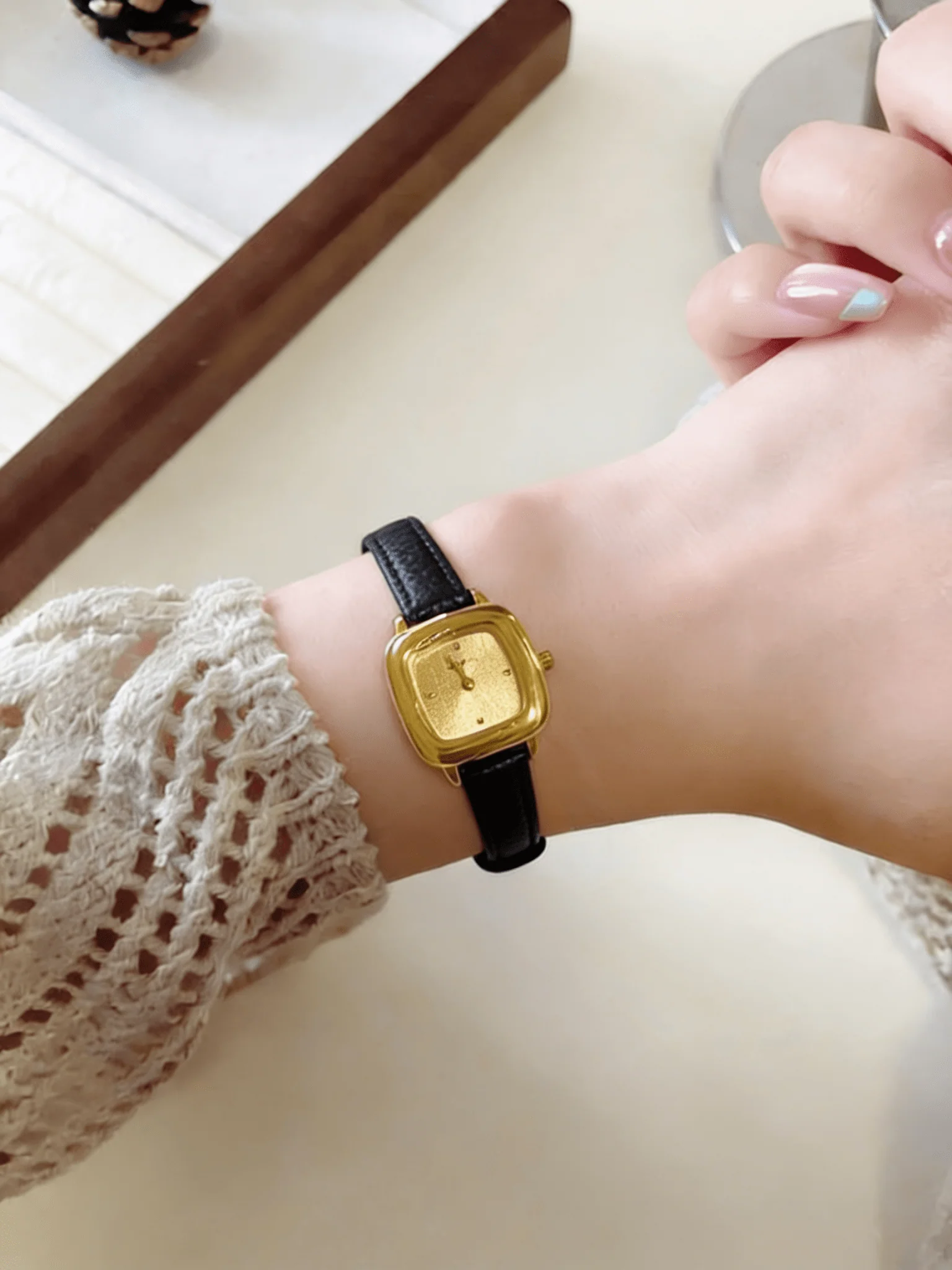 Layla Watch - Image 5