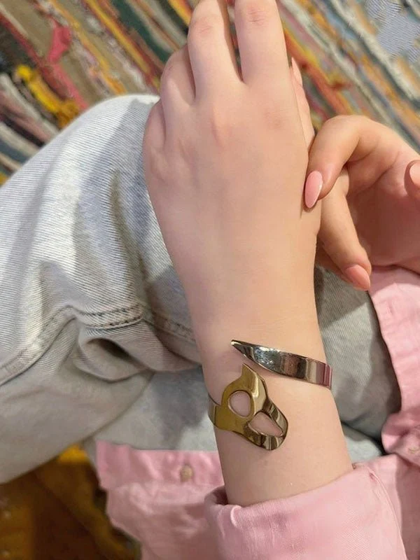 Letter Customized Bracelet - Silver Plated - Image 2