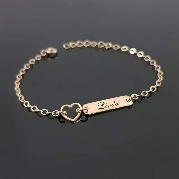 "Linda" Simple Customized Bracelet - Gold Plated