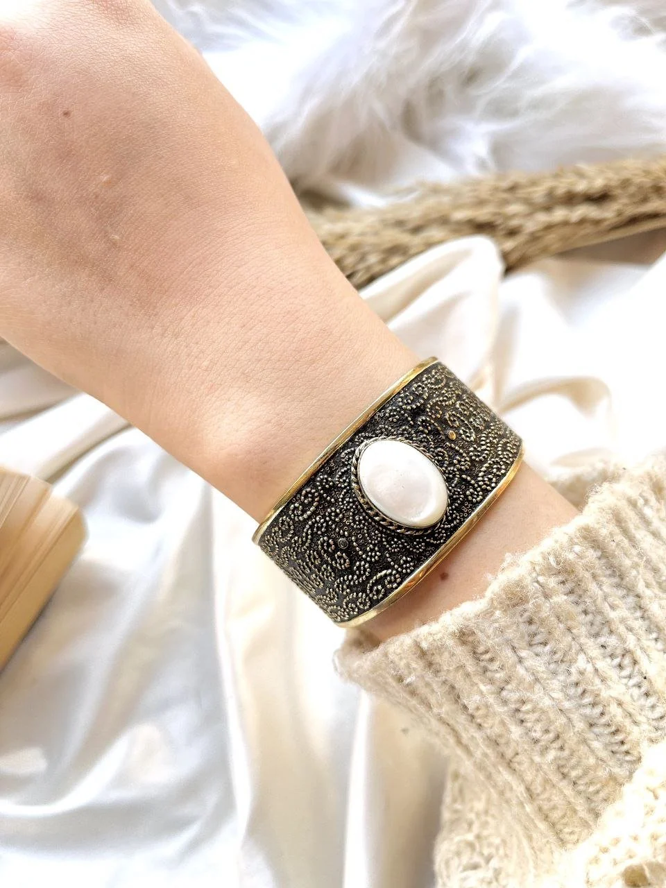 Melis Bangle - Pure Copper - Image 2