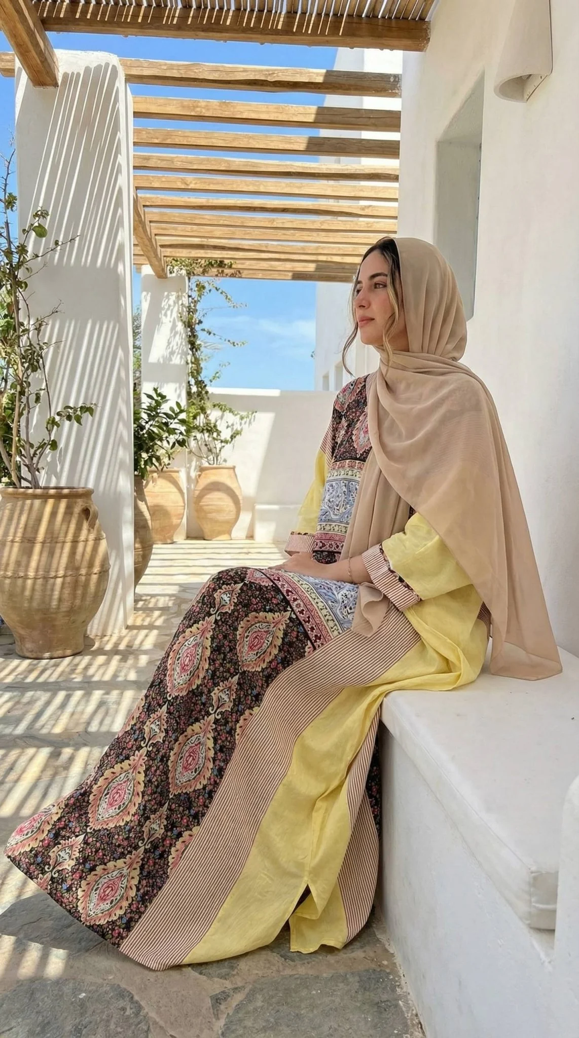 Modern Queen Linen Abaya - Image 3