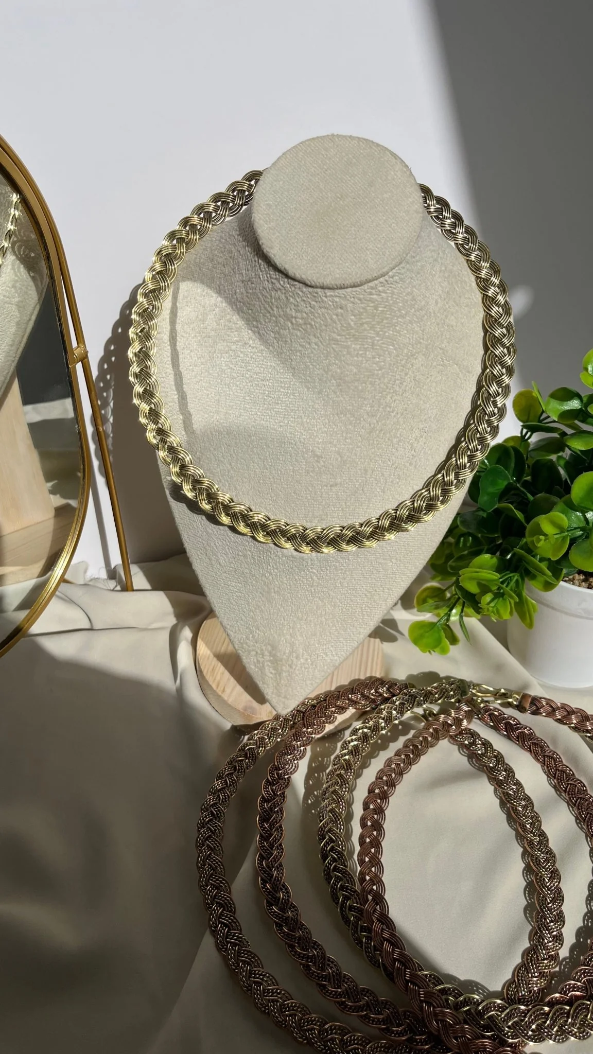Nairouz Necklace - Pure Copper - Image 2