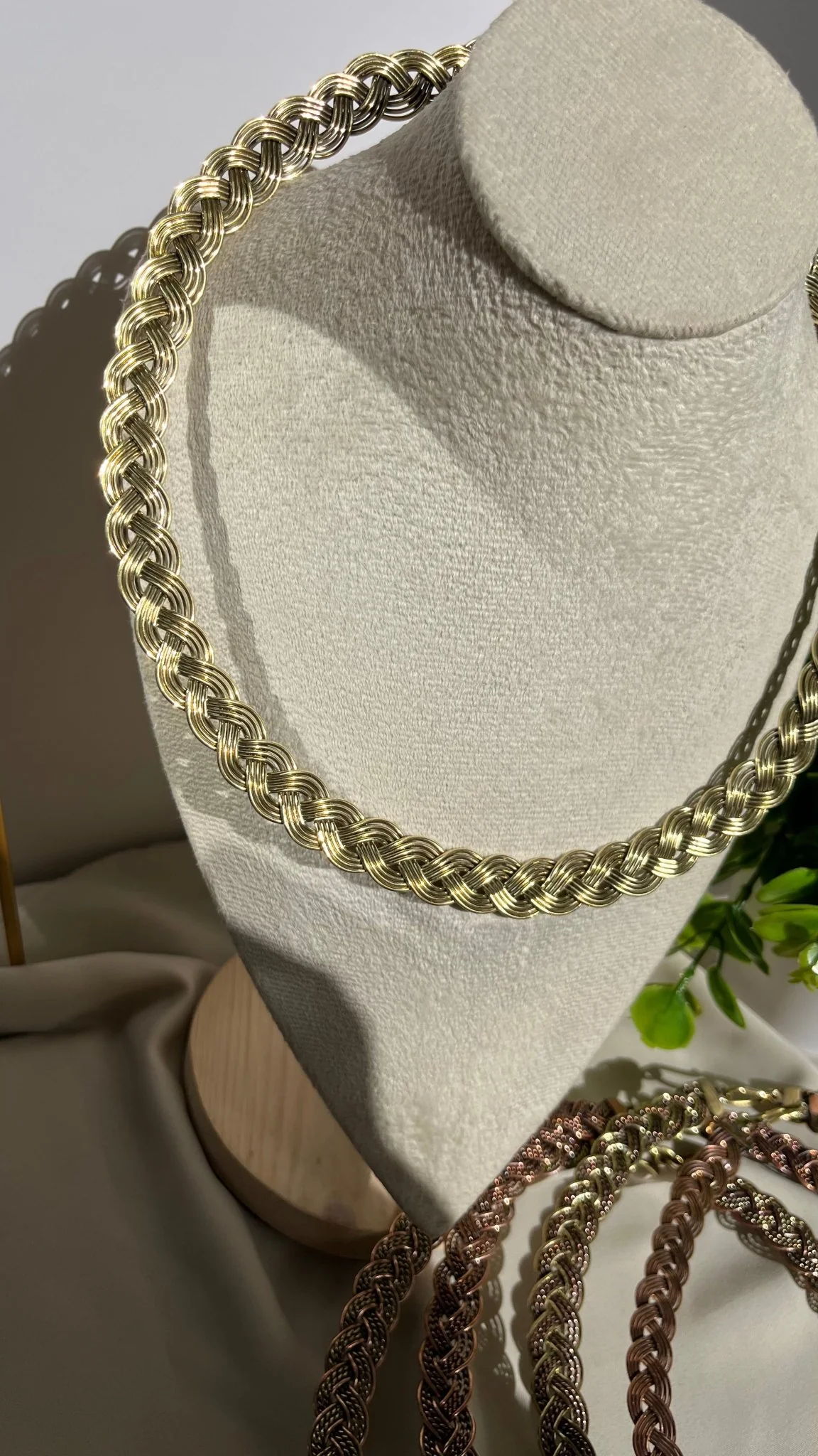 Nairouz Necklace - Pure Copper - Image 3