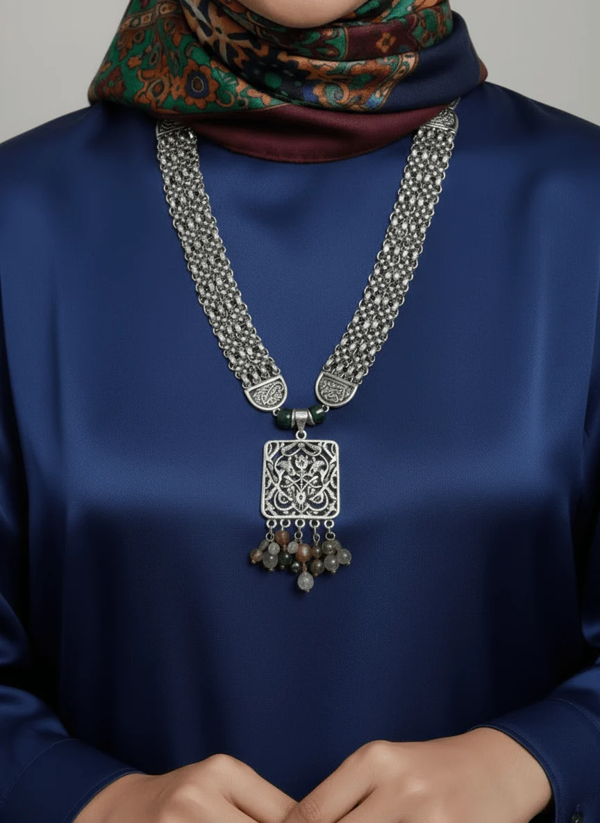 Najwa Necklace - Image 8