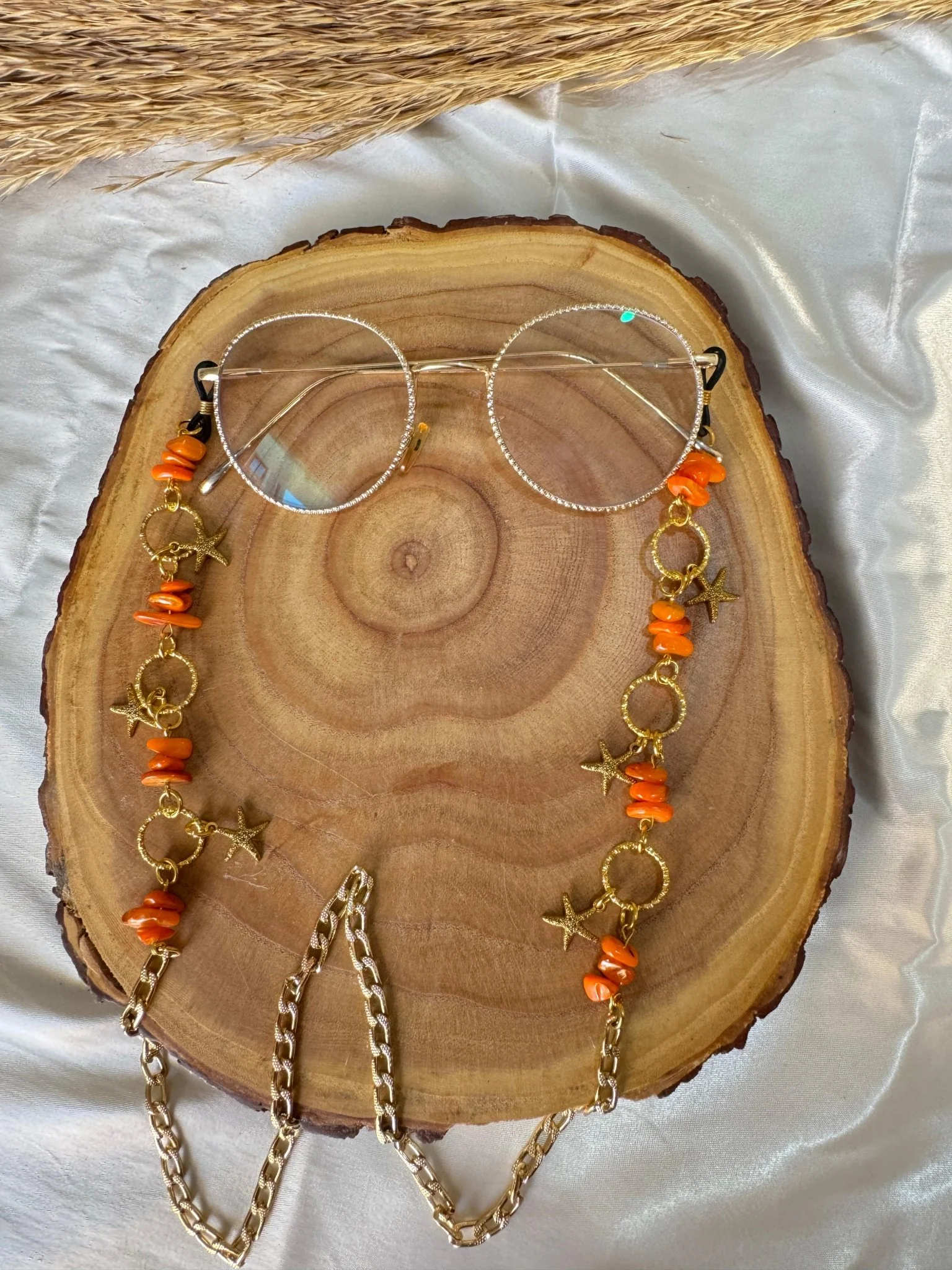 Nour Glasses Chain - Gold Plated - Image 3