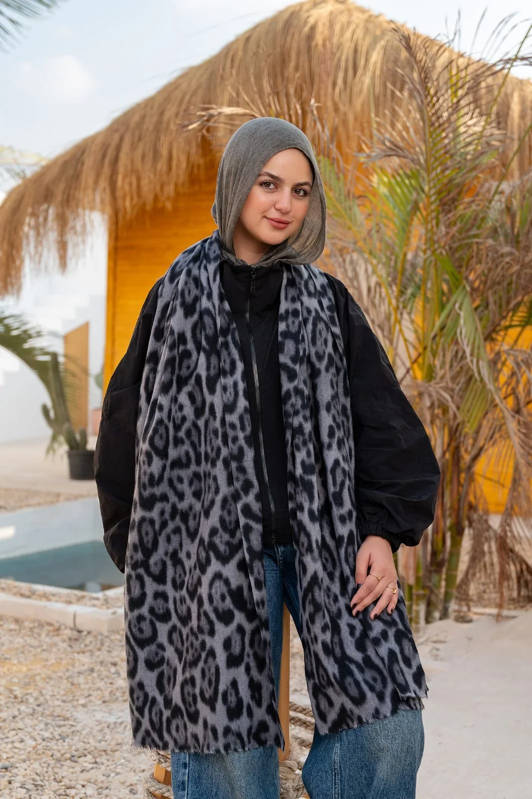 Nour Shawl - Wool