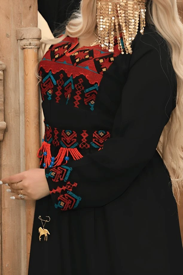 Nourbanu Abaya - Crepe - Image 3