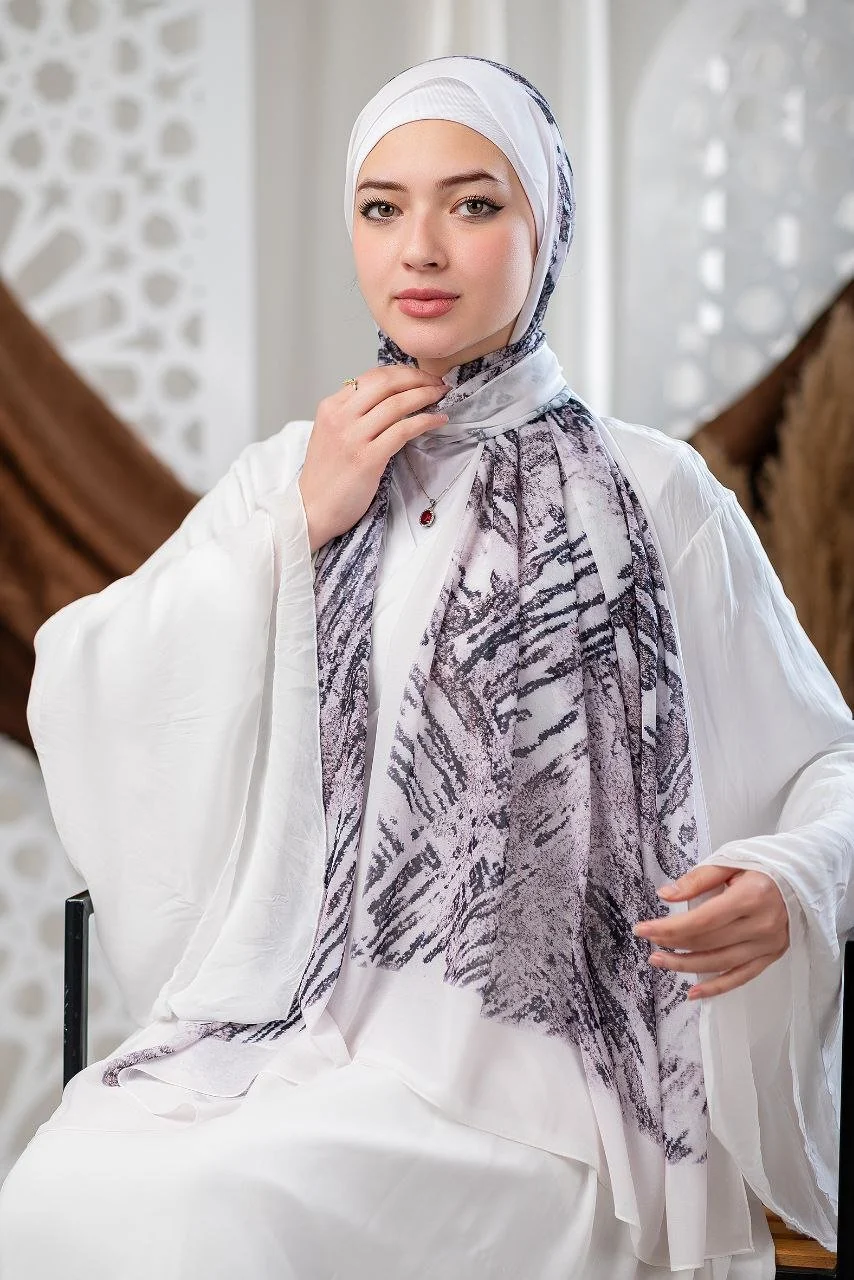 Odessa Scarf - Crepe Digital - Image 3