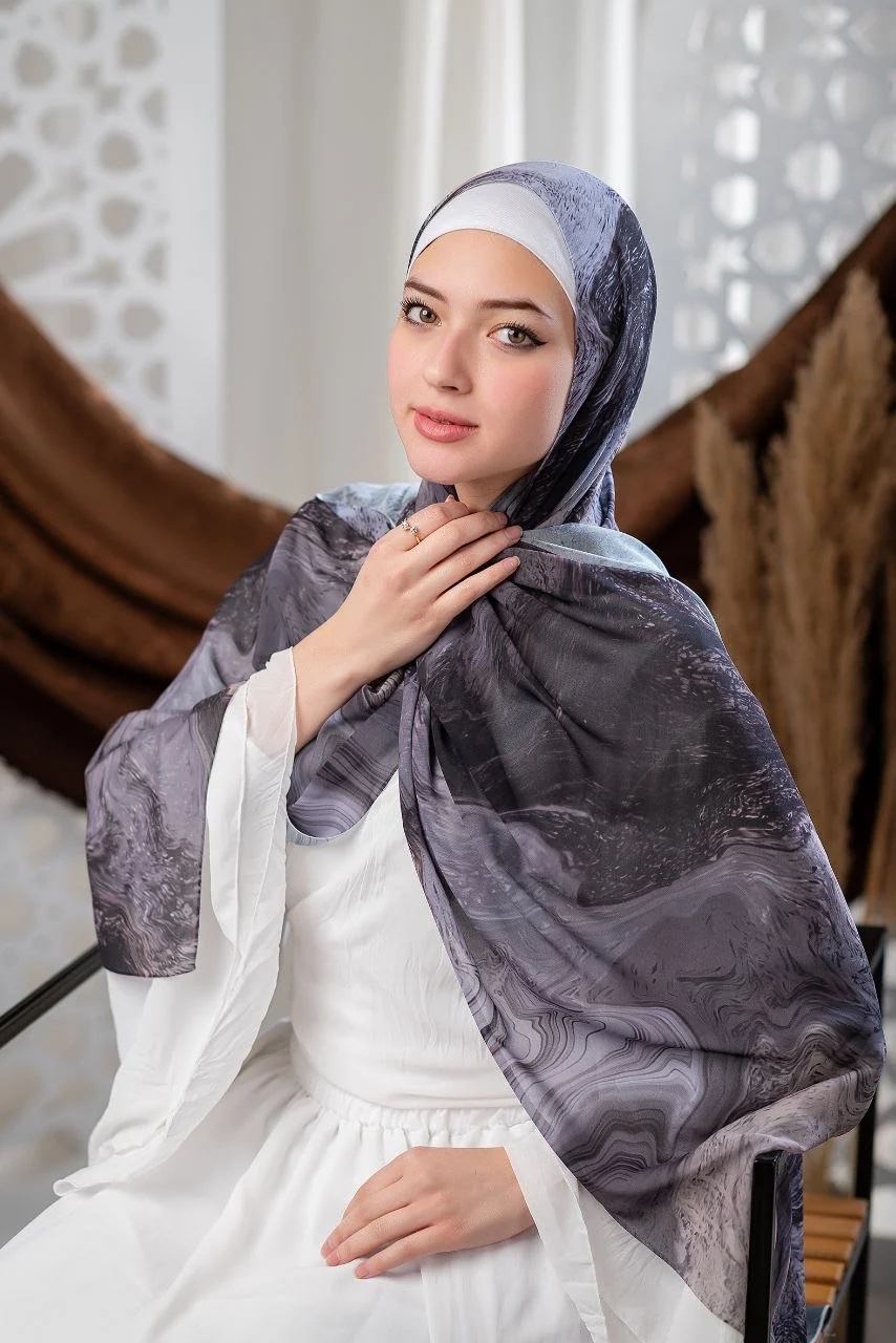 Rewan Scarf - Crepe Digital - Image 2