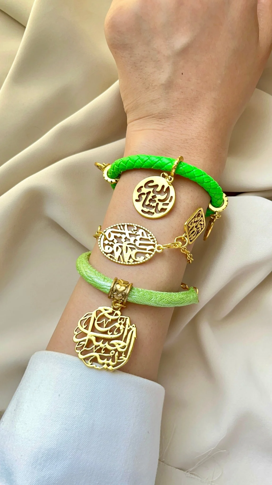 Roma Simple Bracelets - Image 2