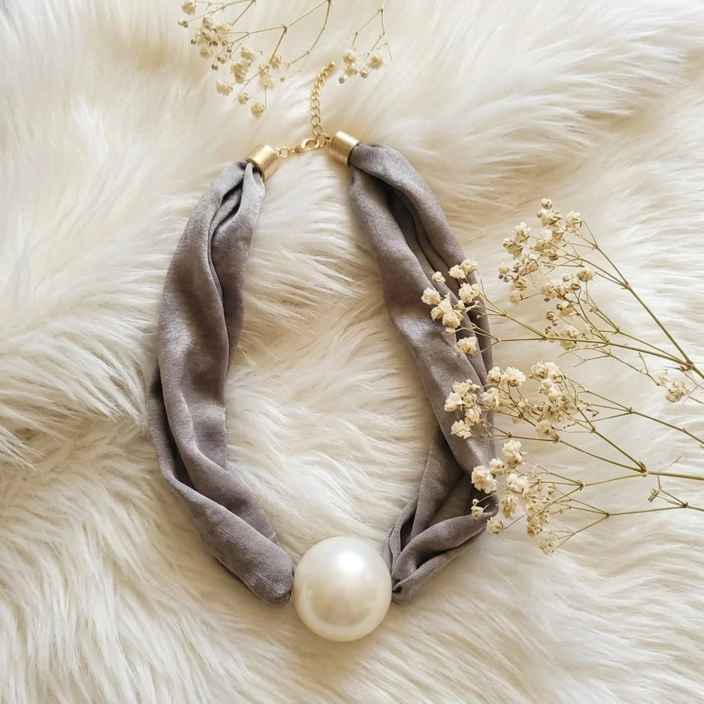 Silent Luxury  Necklace - Image 5