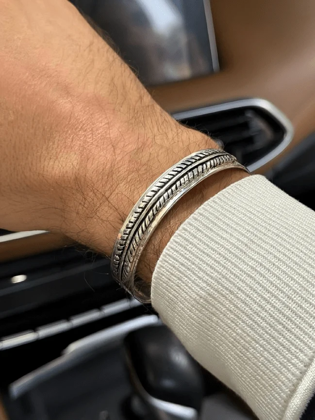 Taha Vintage Bracelet - Image 4