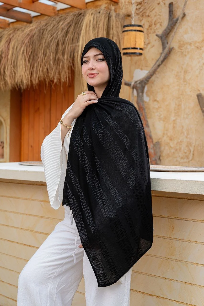 Tara Scarf - Kuwaiti - Image 17