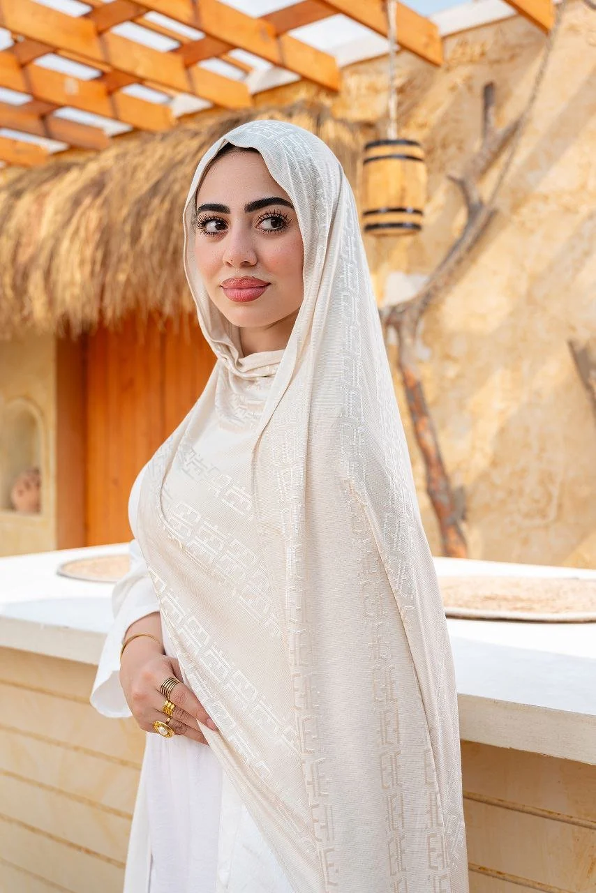 Tara Scarf - Kuwaiti - Image 9
