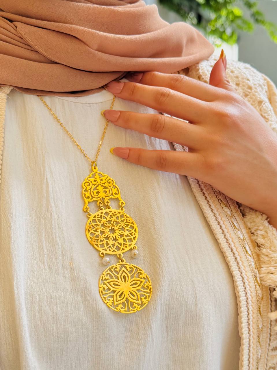 Timeless Gold Necklace – Gold Plated - Image 6